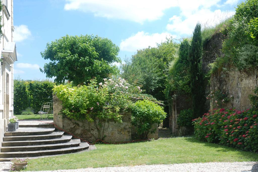 Le Pavillon De La Lanterne Villa Rochecorbon Oda fotoğraf
